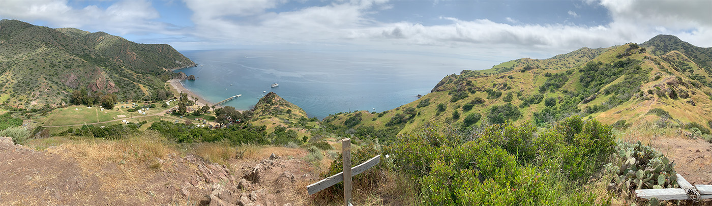 The view of the ocean from a mountaintop on Catalina Island, CA